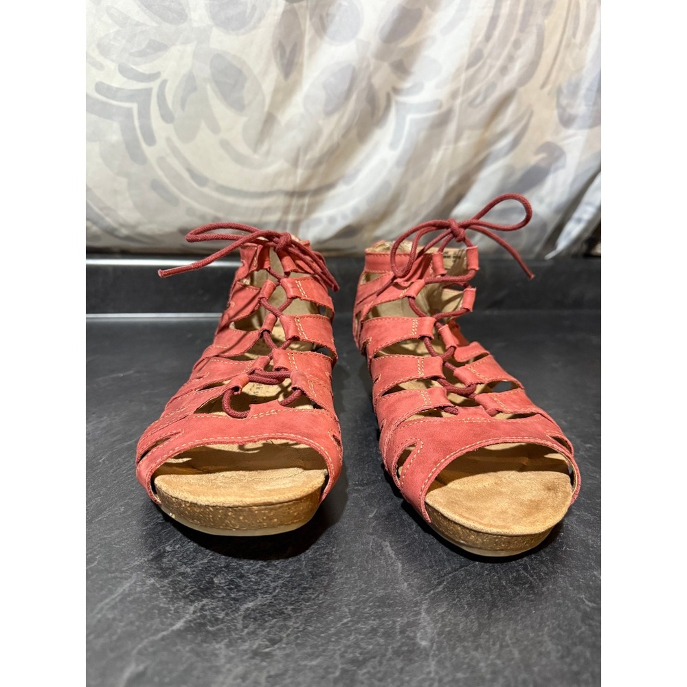 Earth Origins Leather Gladiator Sandals‎ Wedge Lace Up Coral 9.5